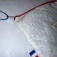 Pochette blanche et rouge